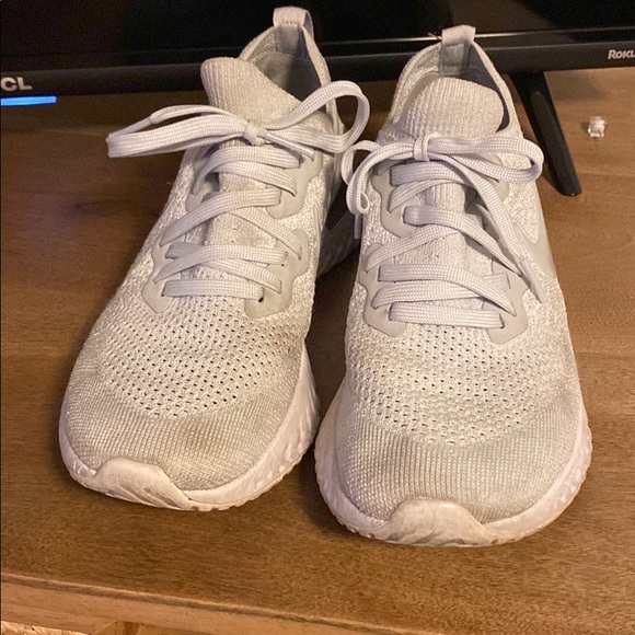 nike shoes - Picture 3 of 6